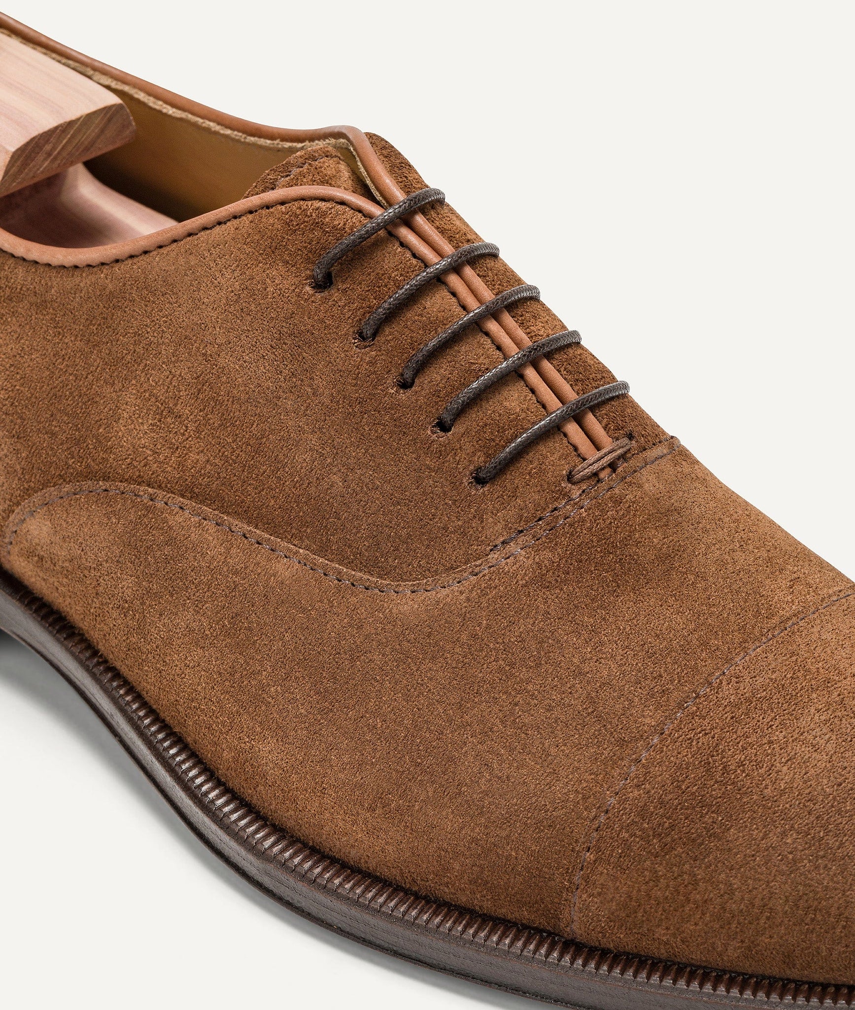 Oxford Cap Toe in Suede