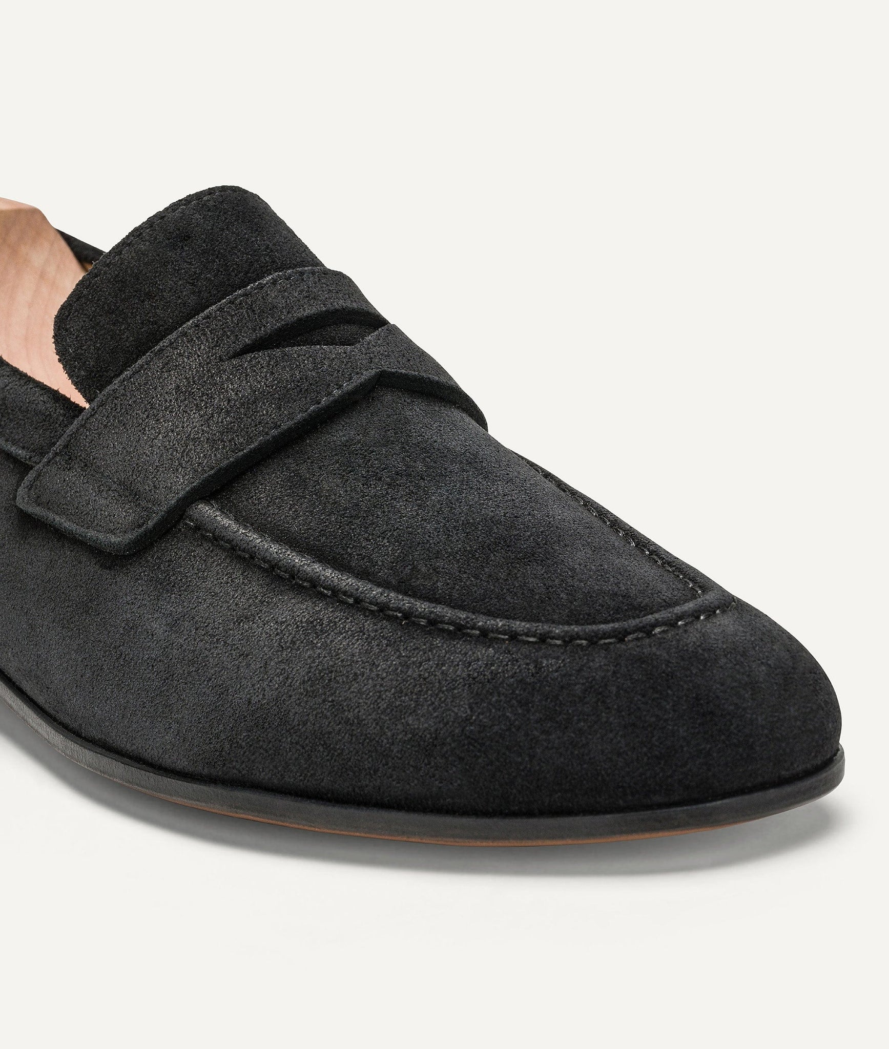 Penny Loafer in Suede