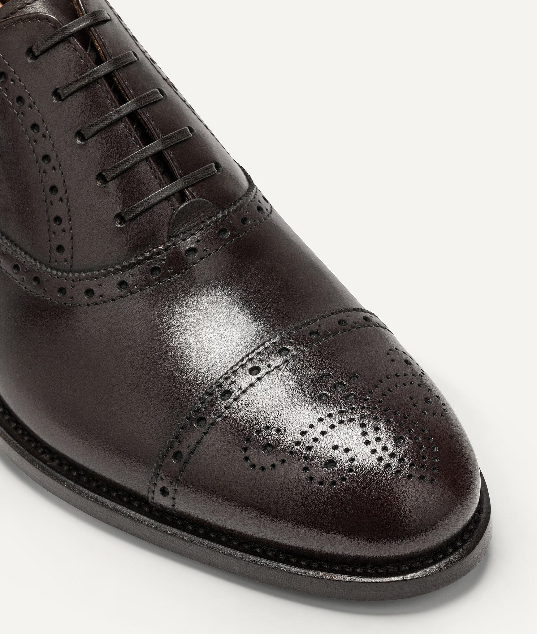 Oxford Half Brogue in Calf Leather